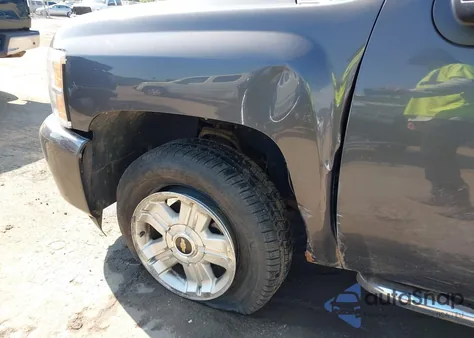 2011 Chevrolet Silverado 1500 Ltz z USA, uszkodzony, nr VIN 3GCPKTE20BG101980